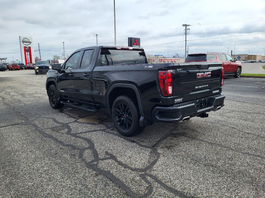 2022 GMC Sierra Limited Elevation