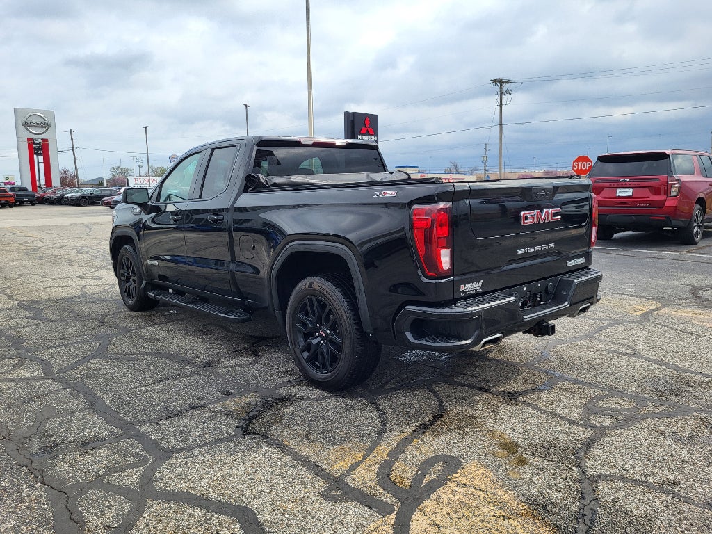 2022 GMC Sierra Limited Elevation