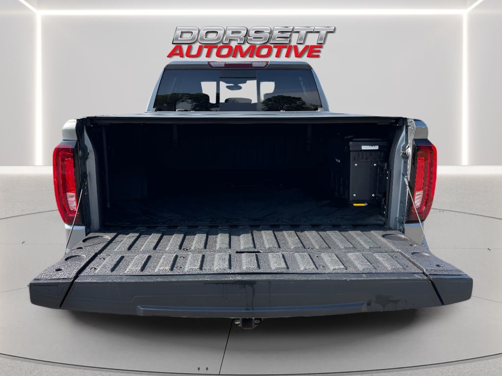 2021 GMC Sierra AT4