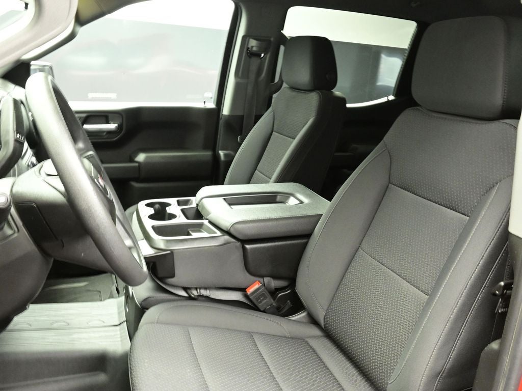 2023 GMC Sierra Pro