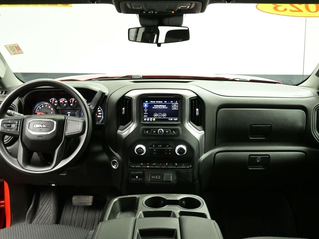 2023 GMC Sierra Pro