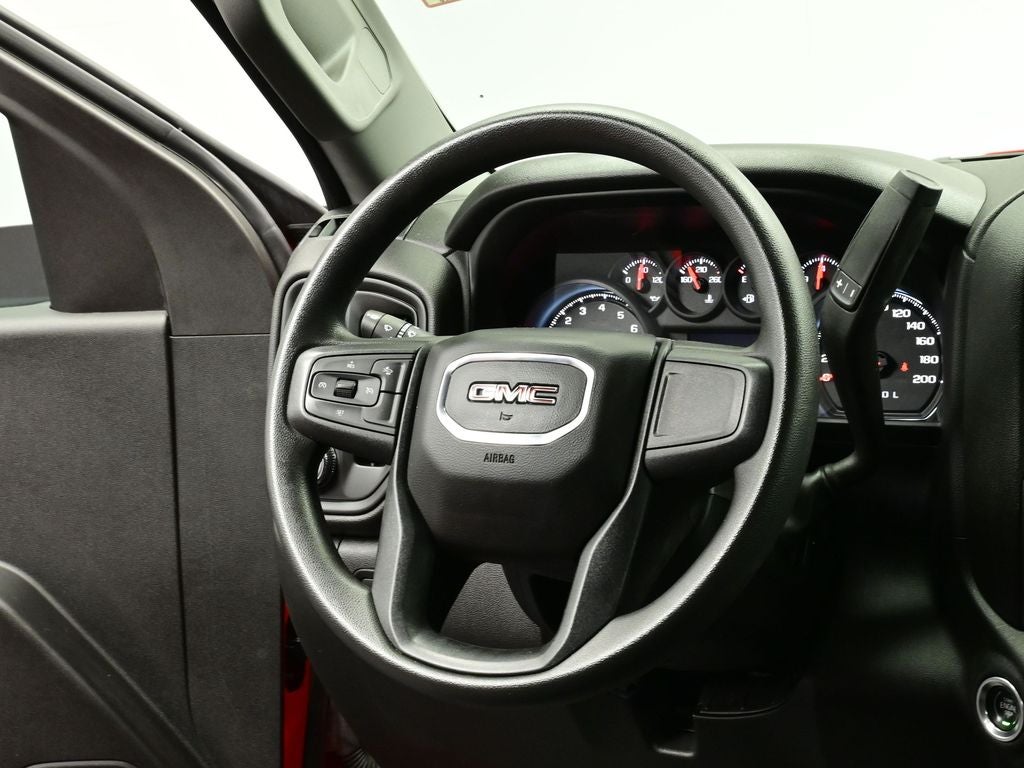 2023 GMC Sierra Pro