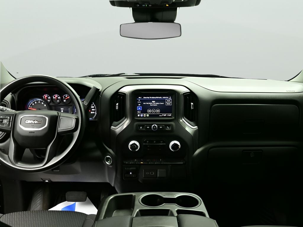 2023 GMC Sierra Pro