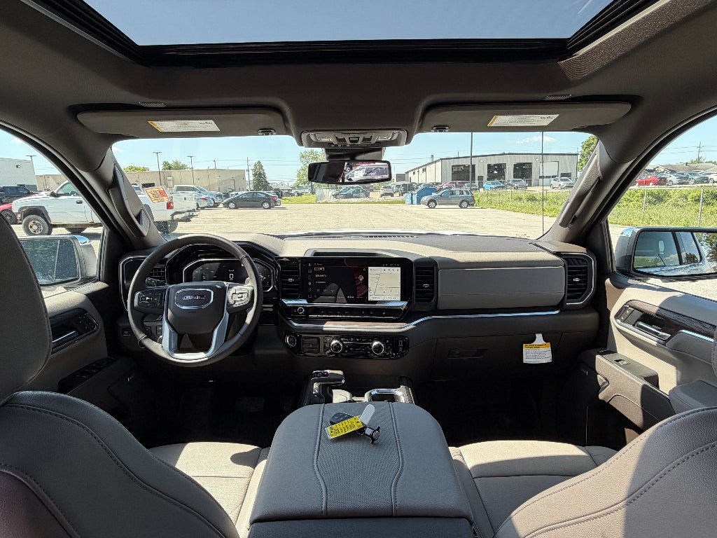2025 GMC Sierra SLT