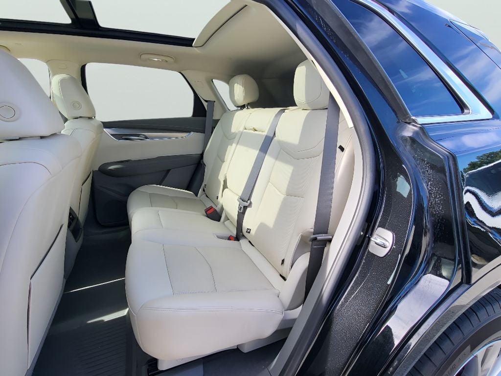 2022 Cadillac XT5 AWD Premium Luxury