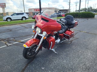 2014 Harley-Davidson FLHTCUI Base