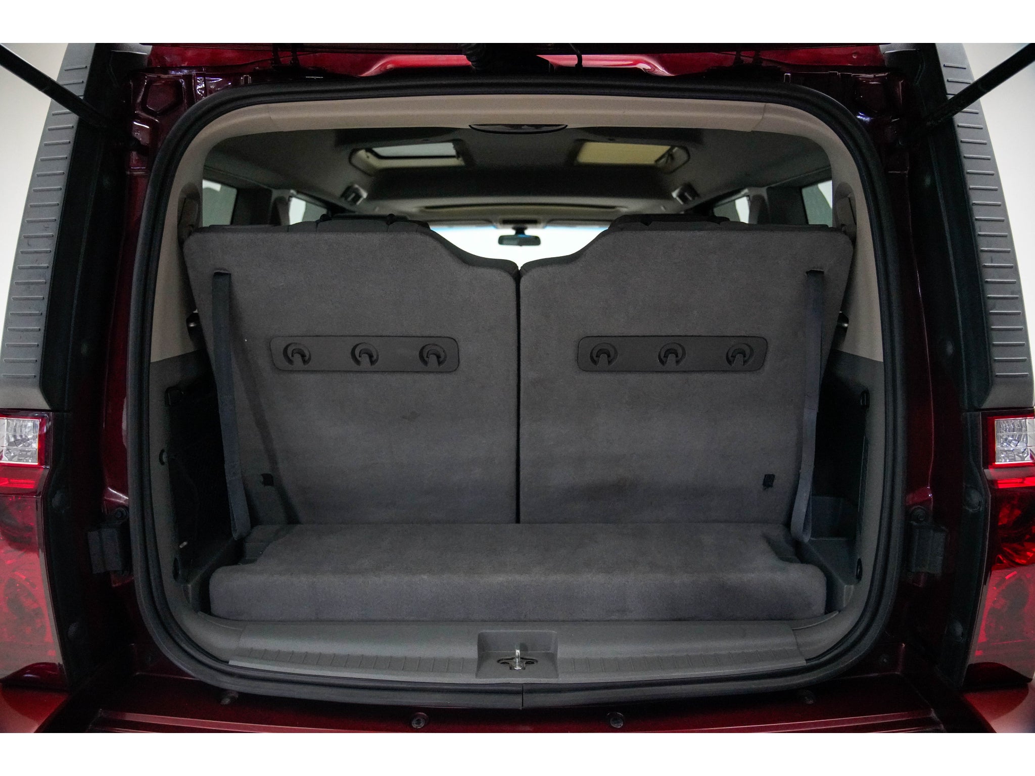 2007 Jeep Commander Sport