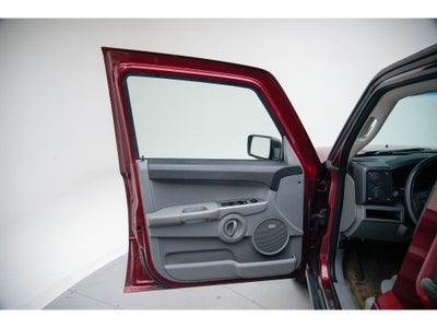 2007 Jeep Commander Sport
