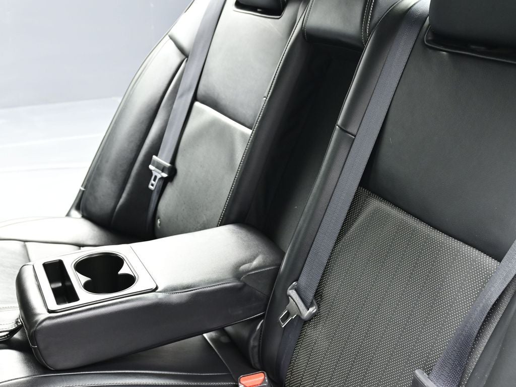 2023 Nissan Maxima SV