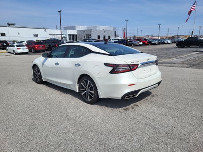 2023 Nissan Maxima SL