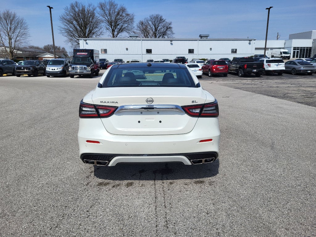 2023 Nissan Maxima SL
