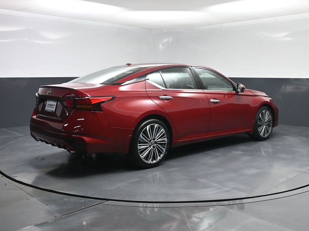 2025 Nissan Altima SL