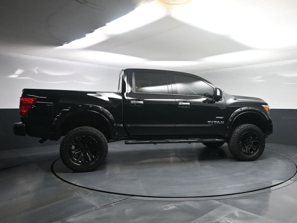 2021 Nissan Titan SV