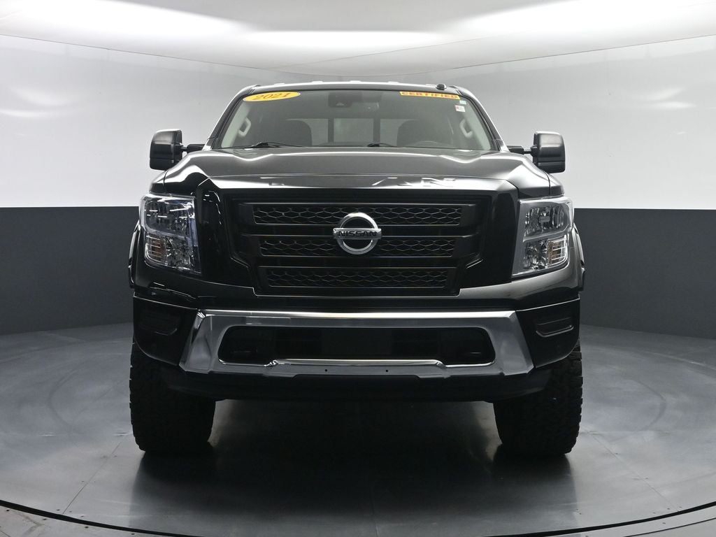 2021 Nissan Titan SV