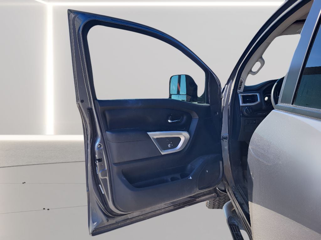 2019 Nissan Titan XD SV
