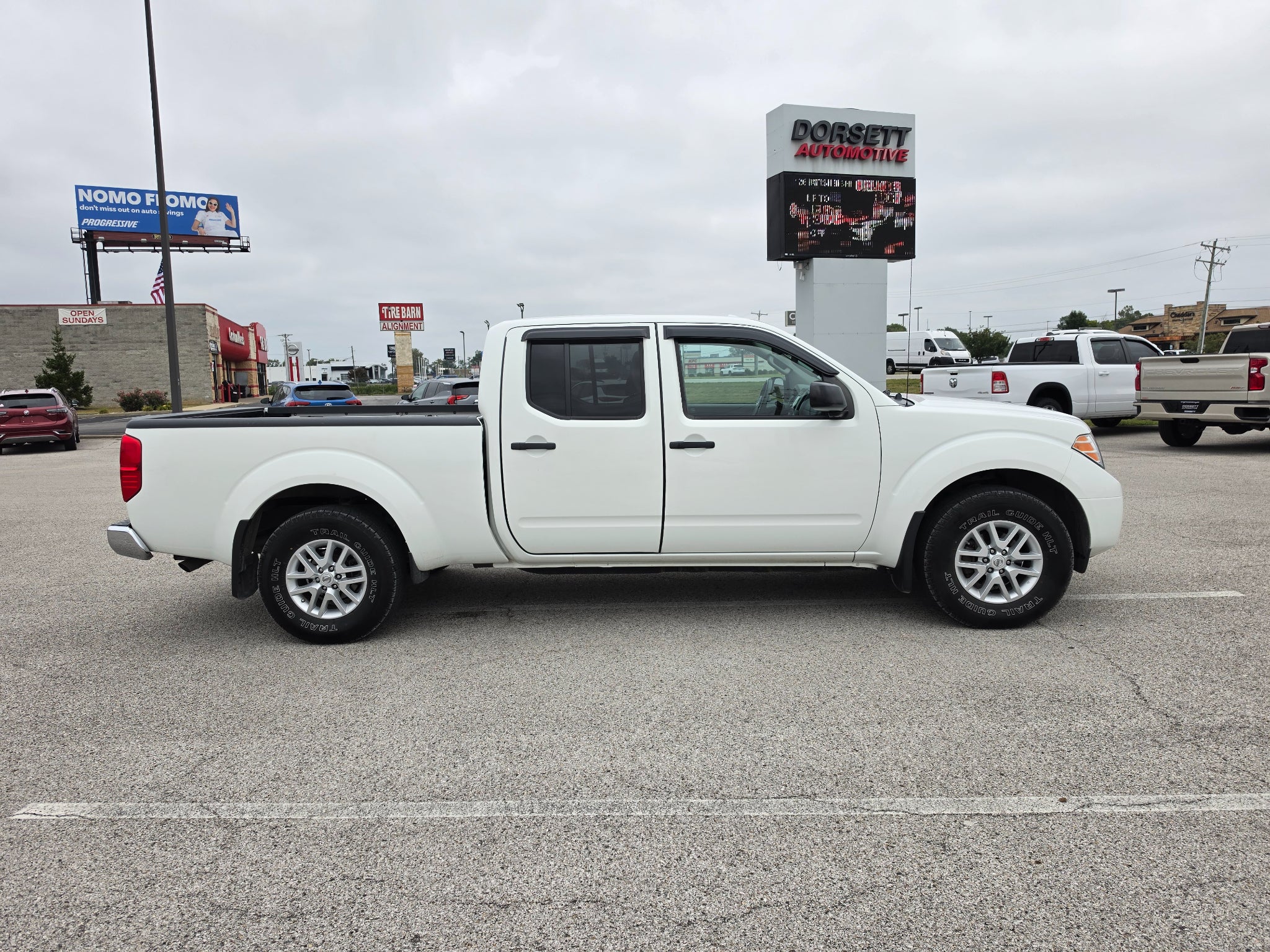2017 Nissan Frontier SV V6