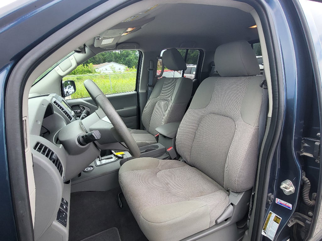 2020 Nissan Frontier SV