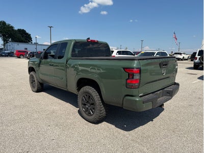 2023 Nissan Frontier SV