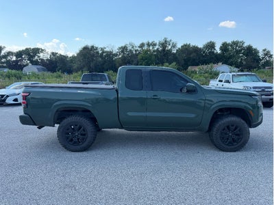 2023 Nissan Frontier SV