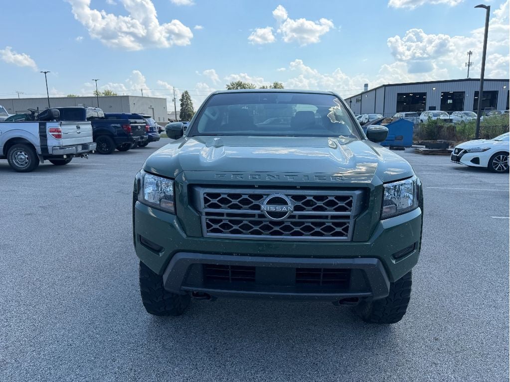 2023 Nissan Frontier SV