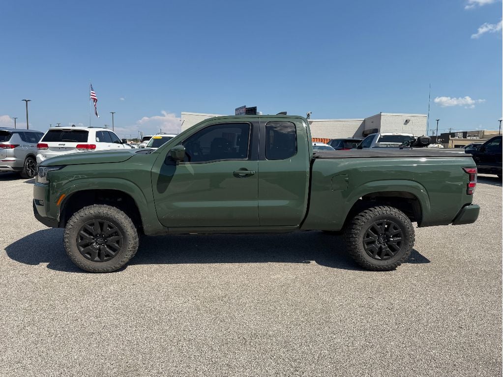 2023 Nissan Frontier SV