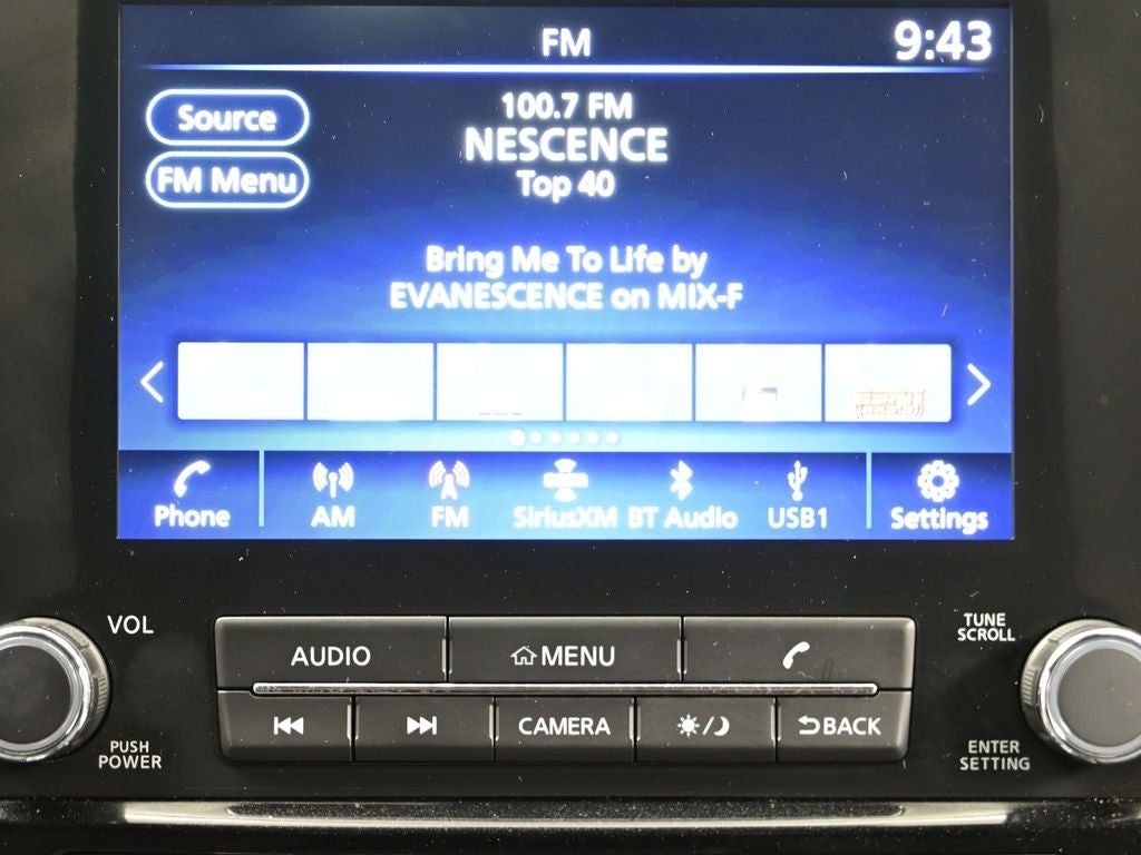 2022 Nissan Frontier SV