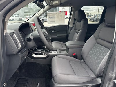 2027 Nissan Frontier SV