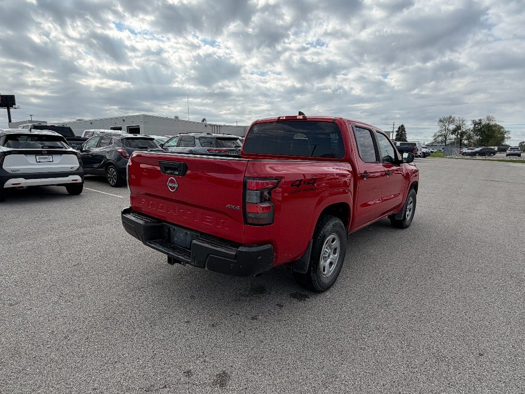 2023 Nissan Frontier S