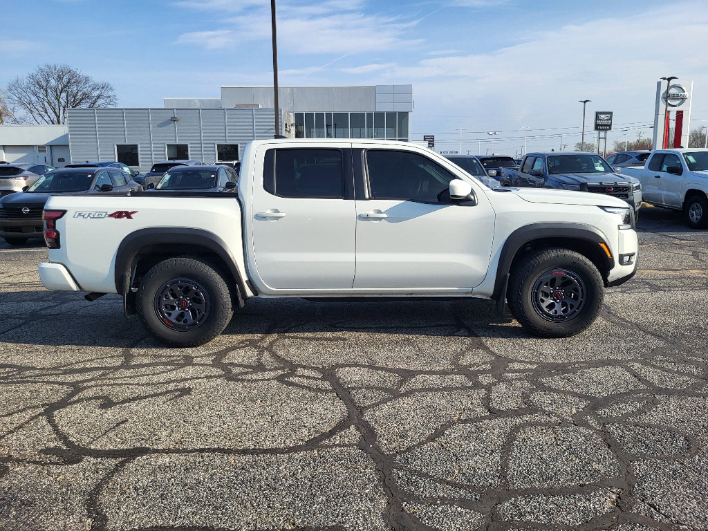 2025 Nissan Frontier PRO-4X