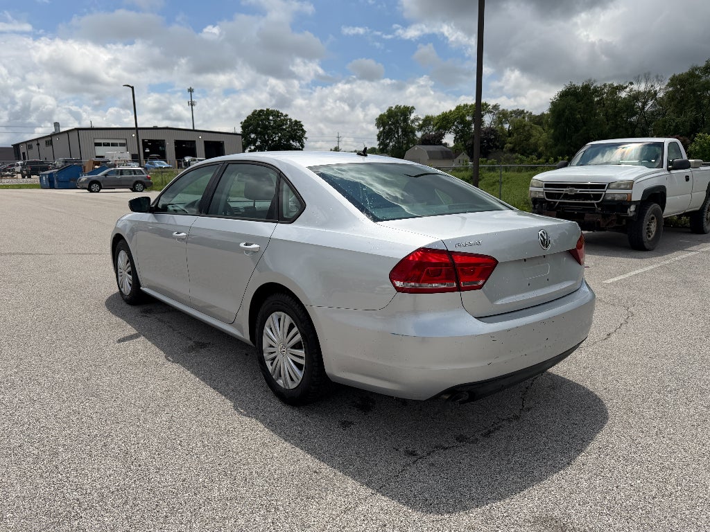 2015 Volkswagen Passat 1.8T S