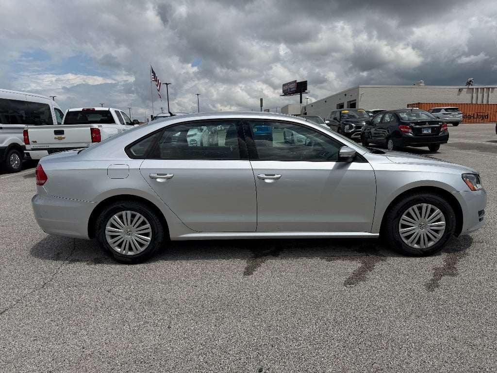 2015 Volkswagen Passat 1.8T S