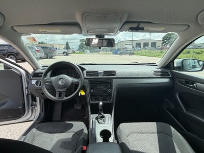 2015 Volkswagen Passat 1.8T S