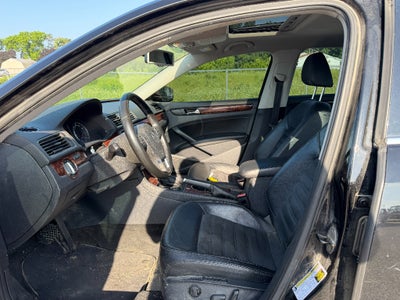 2013 Volkswagen Passat TDI SEL Premium
