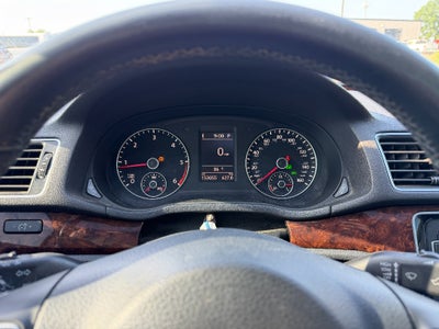 2013 Volkswagen Passat TDI SEL Premium