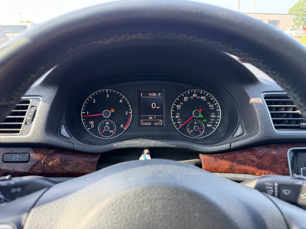 2013 Volkswagen Passat TDI SEL Premium