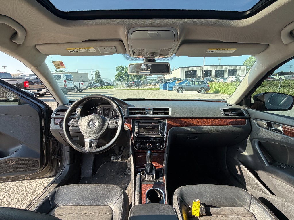 2013 Volkswagen Passat TDI SEL Premium