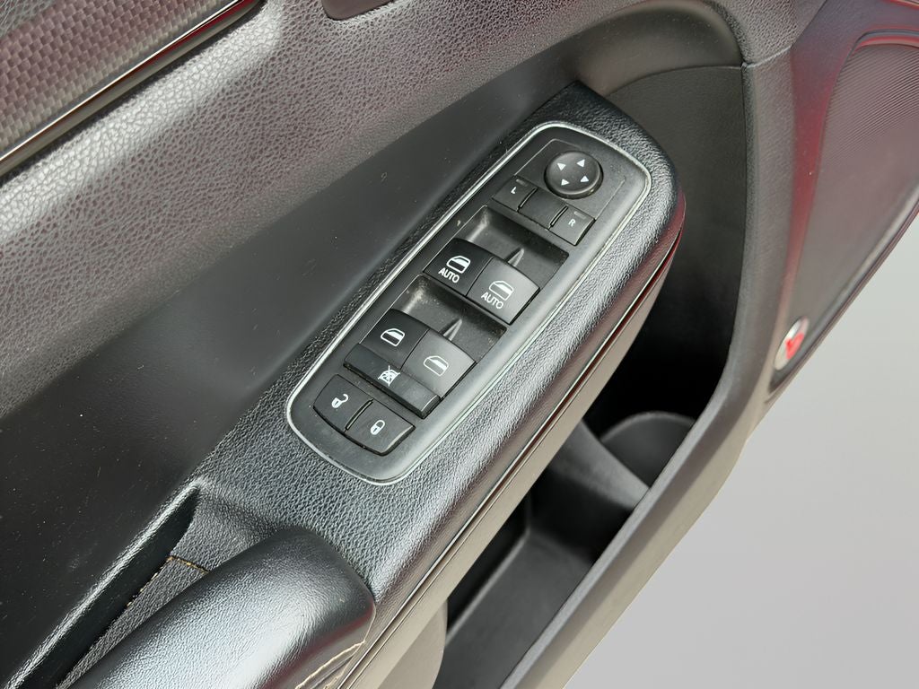 2016 Chrysler 300S 300S