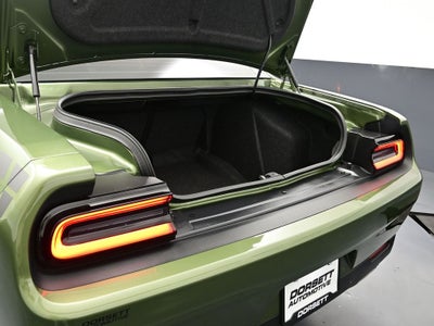 2022 Dodge Challenger SXT