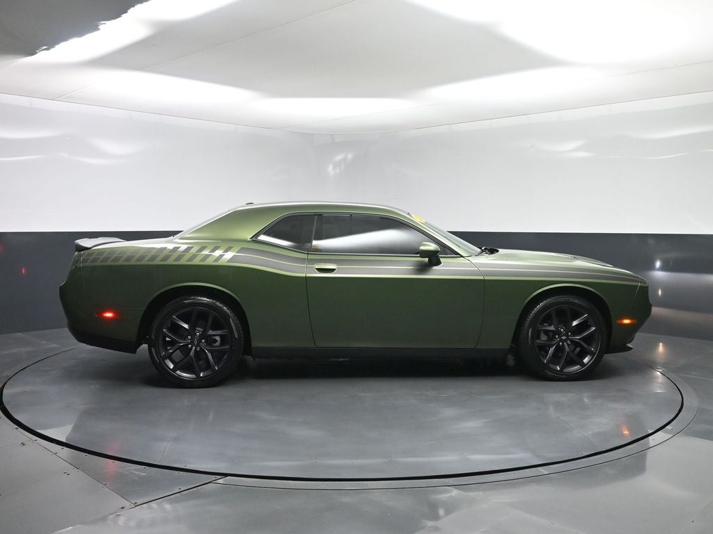 2022 Dodge Challenger SXT