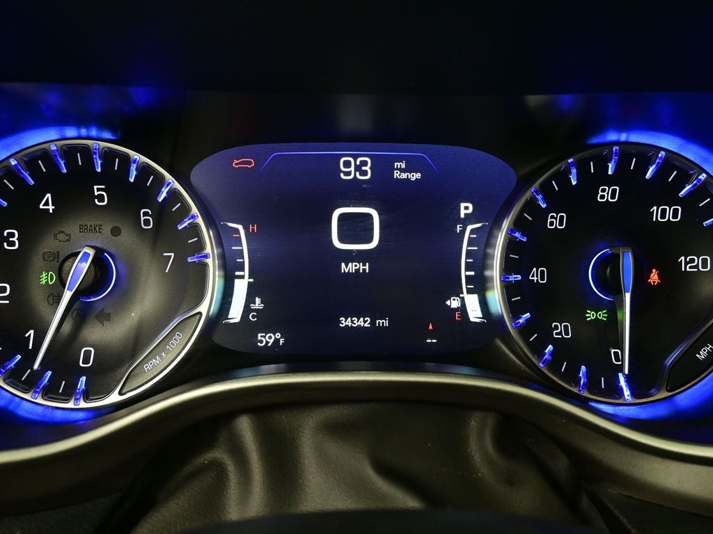 2025 Chrysler Pacifica Select