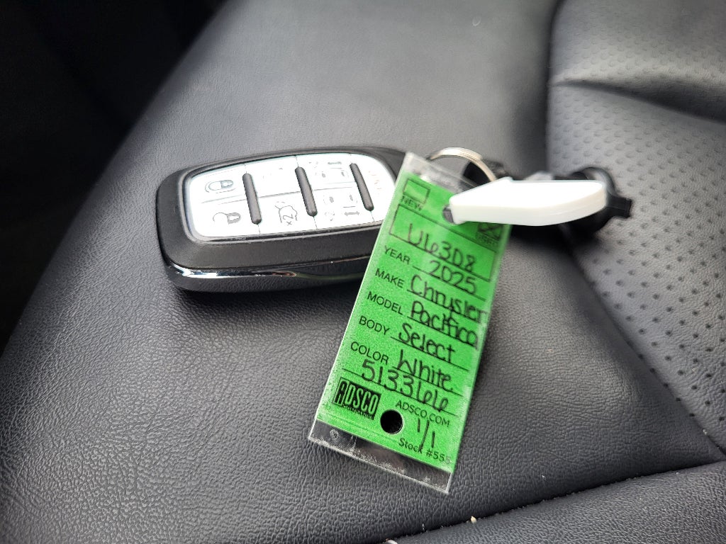 2025 Chrysler Pacifica Select