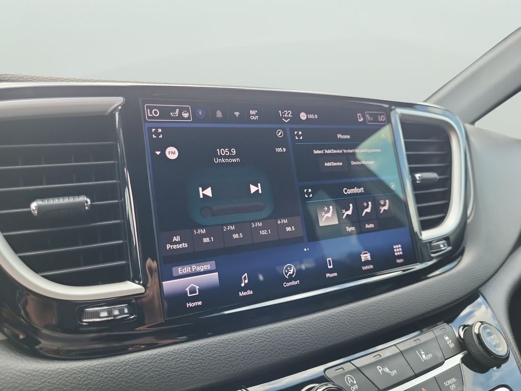 2025 Chrysler Pacifica Select