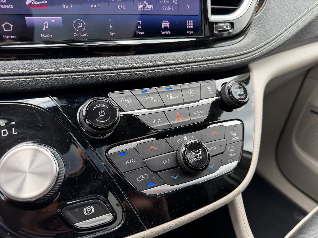 2022 Chrysler Pacifica Limited