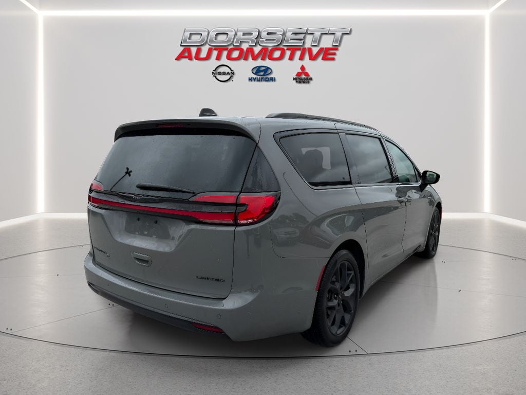 2025 Chrysler Pacifica Limited