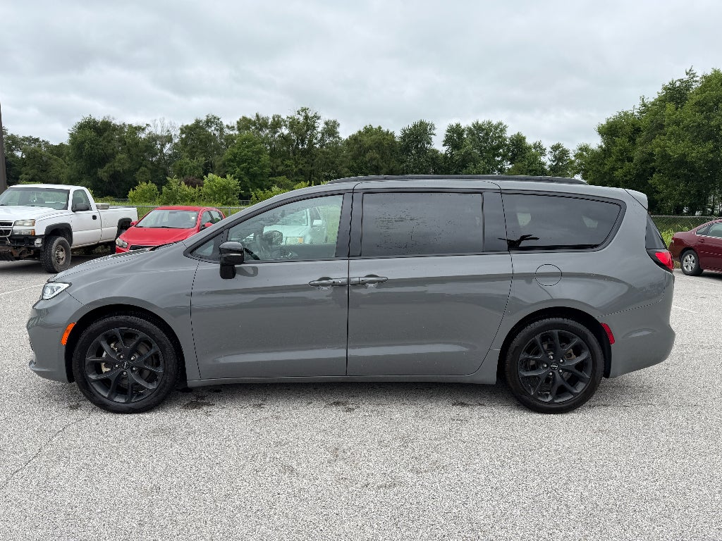 2025 Chrysler Pacifica Limited