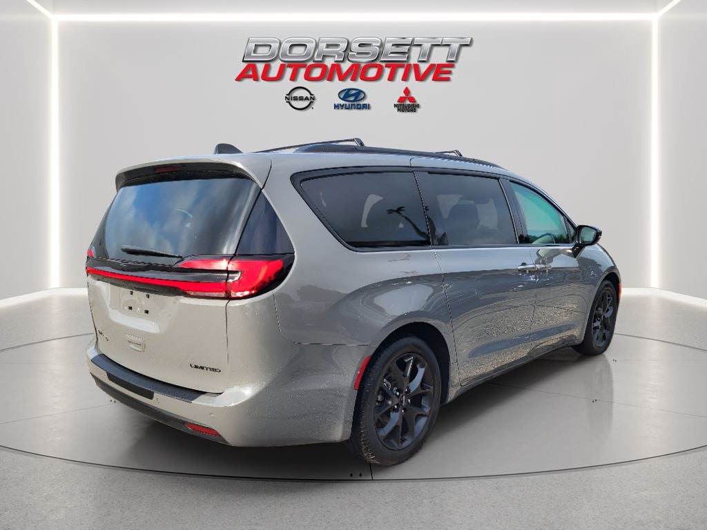 2025 Chrysler Pacifica Limited