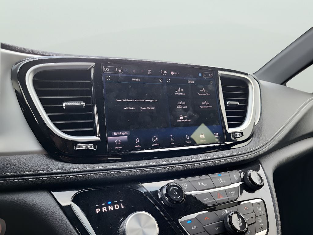 2025 Chrysler Pacifica Limited