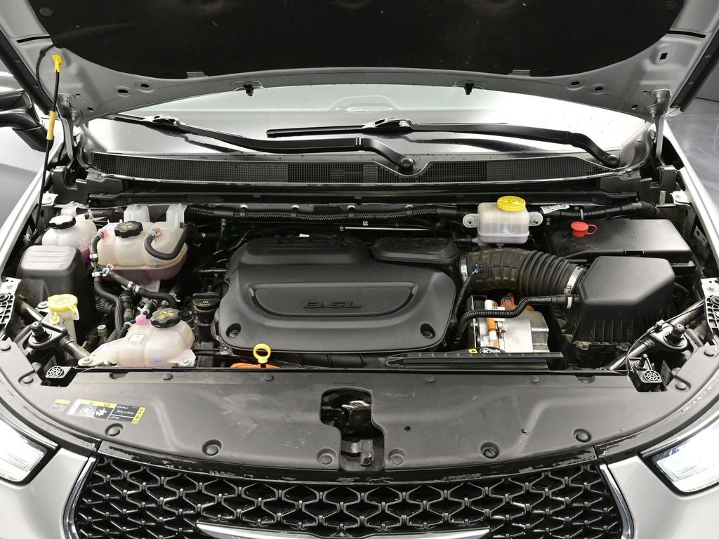 2024 Chrysler Pacifica Hybrid Select