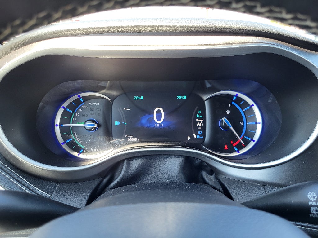 2024 Chrysler Pacifica Hybrid Select