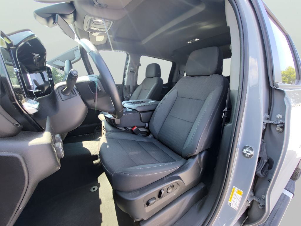 2024 Chevrolet Silverado RST